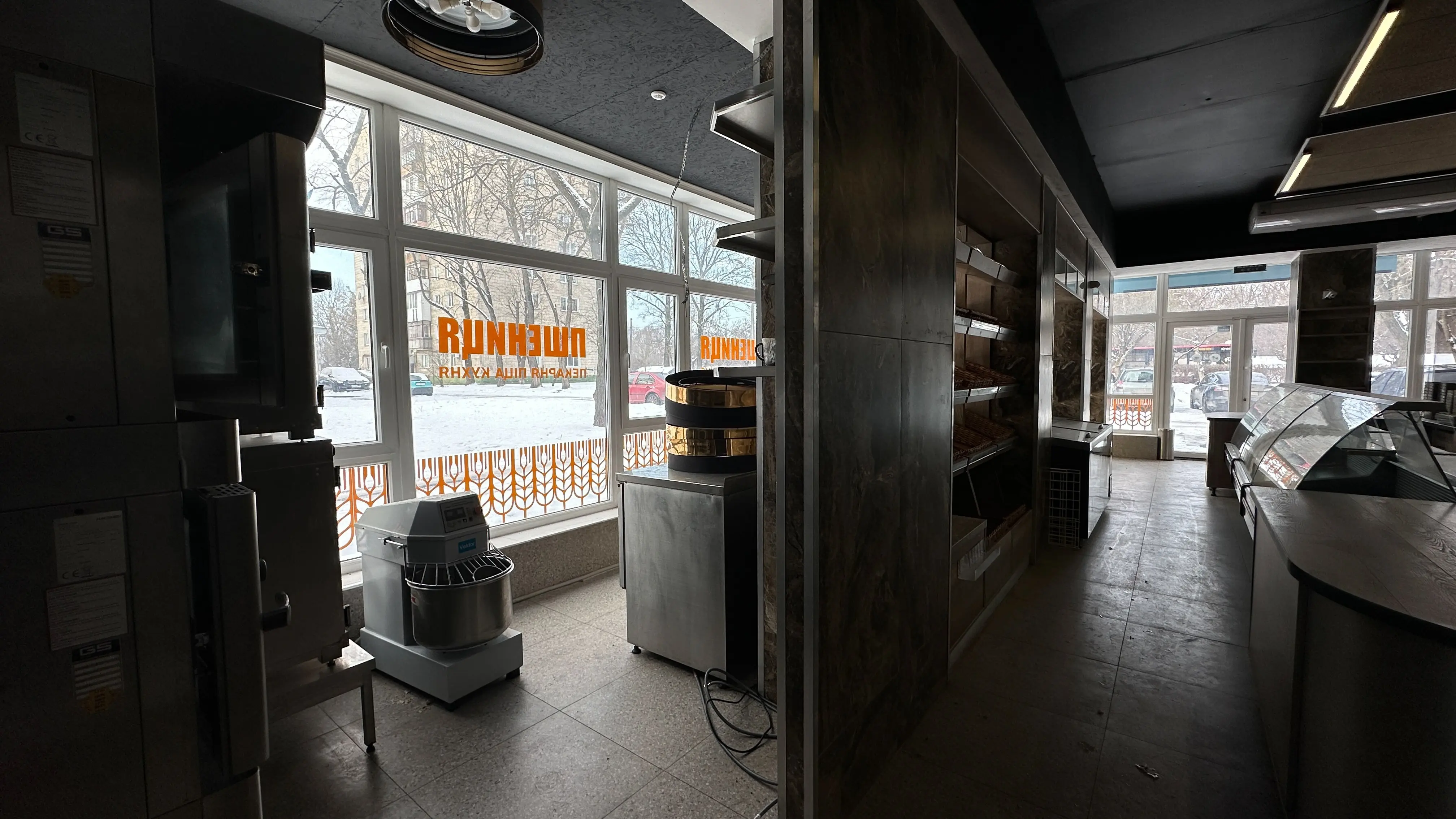 Фото Продаю комерційну нерухомість, 124 кв. м, Василя Стефаника набережна 18 Івано-Франківськ, ціна: 189000 $, код 4023