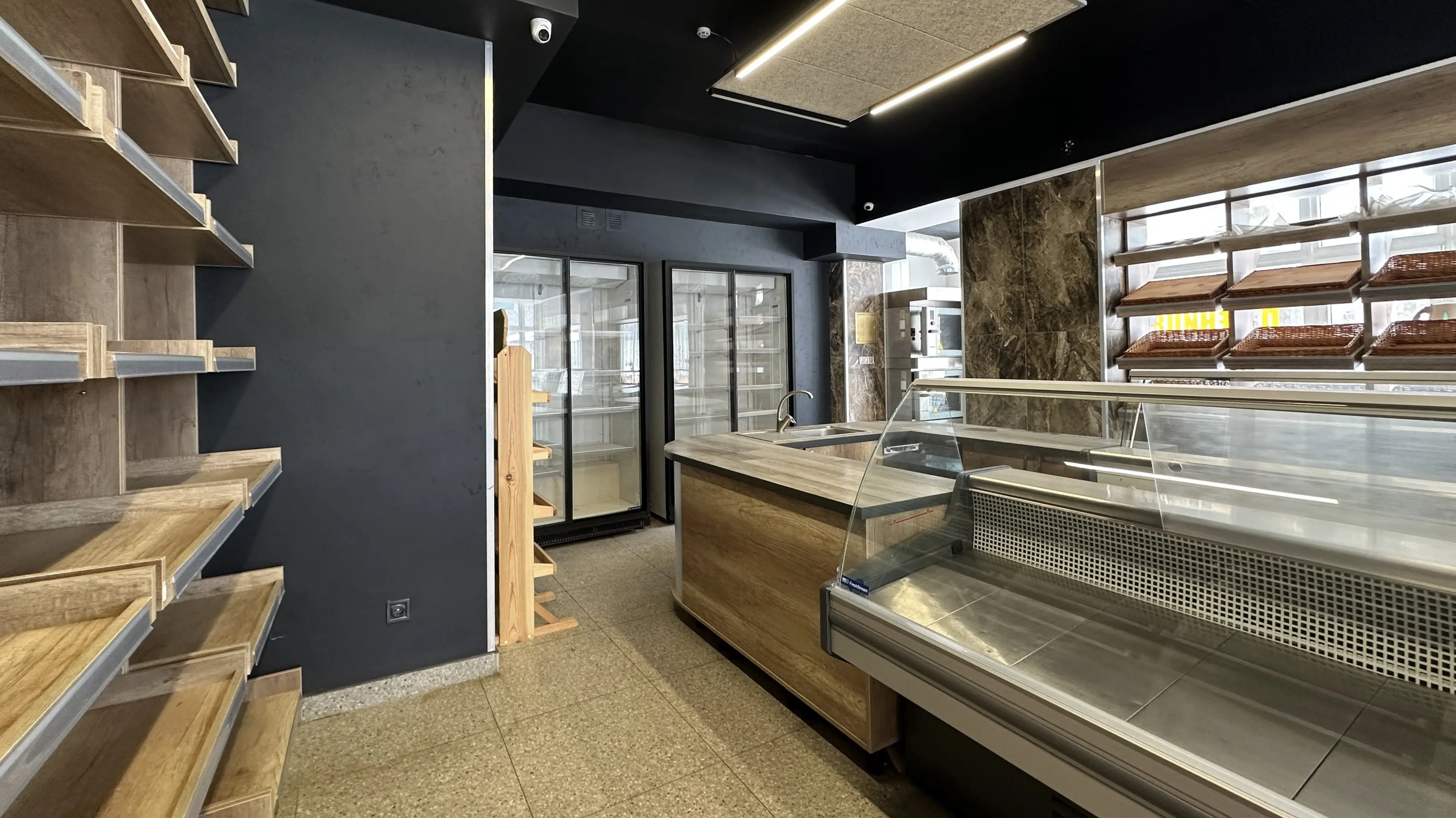 Фото Продаю комерційну нерухомість, 124 кв. м, Василя Стефаника набережна 18 Івано-Франківськ, ціна: 189000 $, код 4023