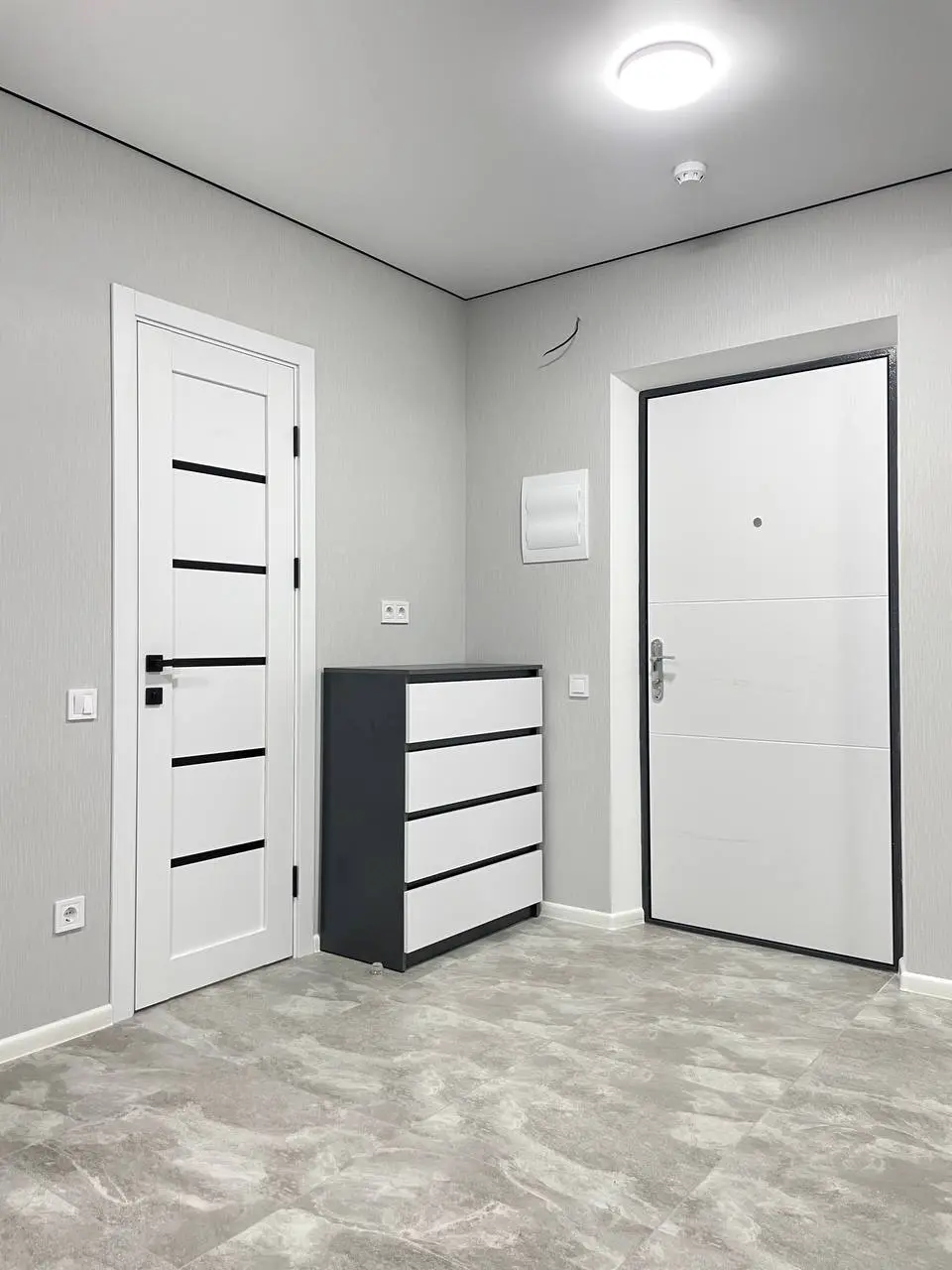 Фото Selling a 2-room apartment, 37 sq.m., Kotsiubynske, price: 63000 $, code 4025