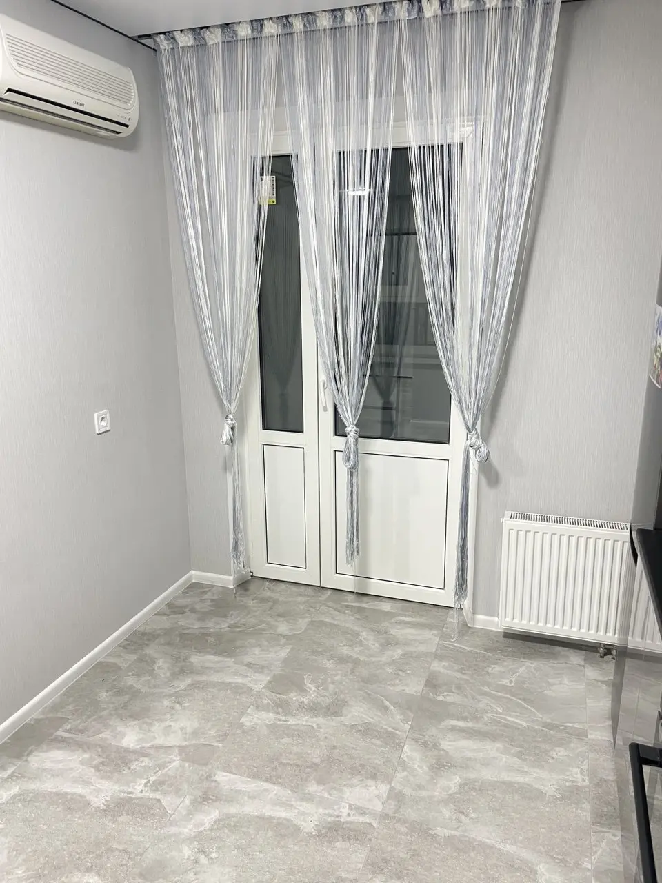 Фото Selling a 2-room apartment, 37 sq.m., Kotsiubynske, price: 63000 $, code 4025