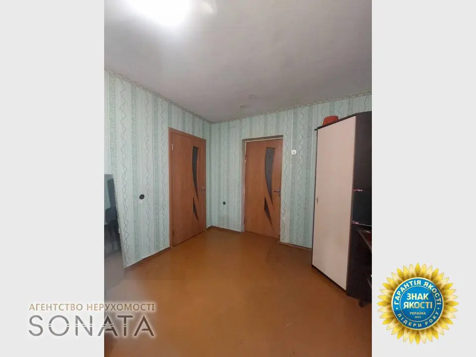 Фото Selling a 3-room apartment, 61.8 sq.m., Maksym Zalizniak Street (Nevskoho Lane)  Cherkasy, price: 43000 $, code 4027