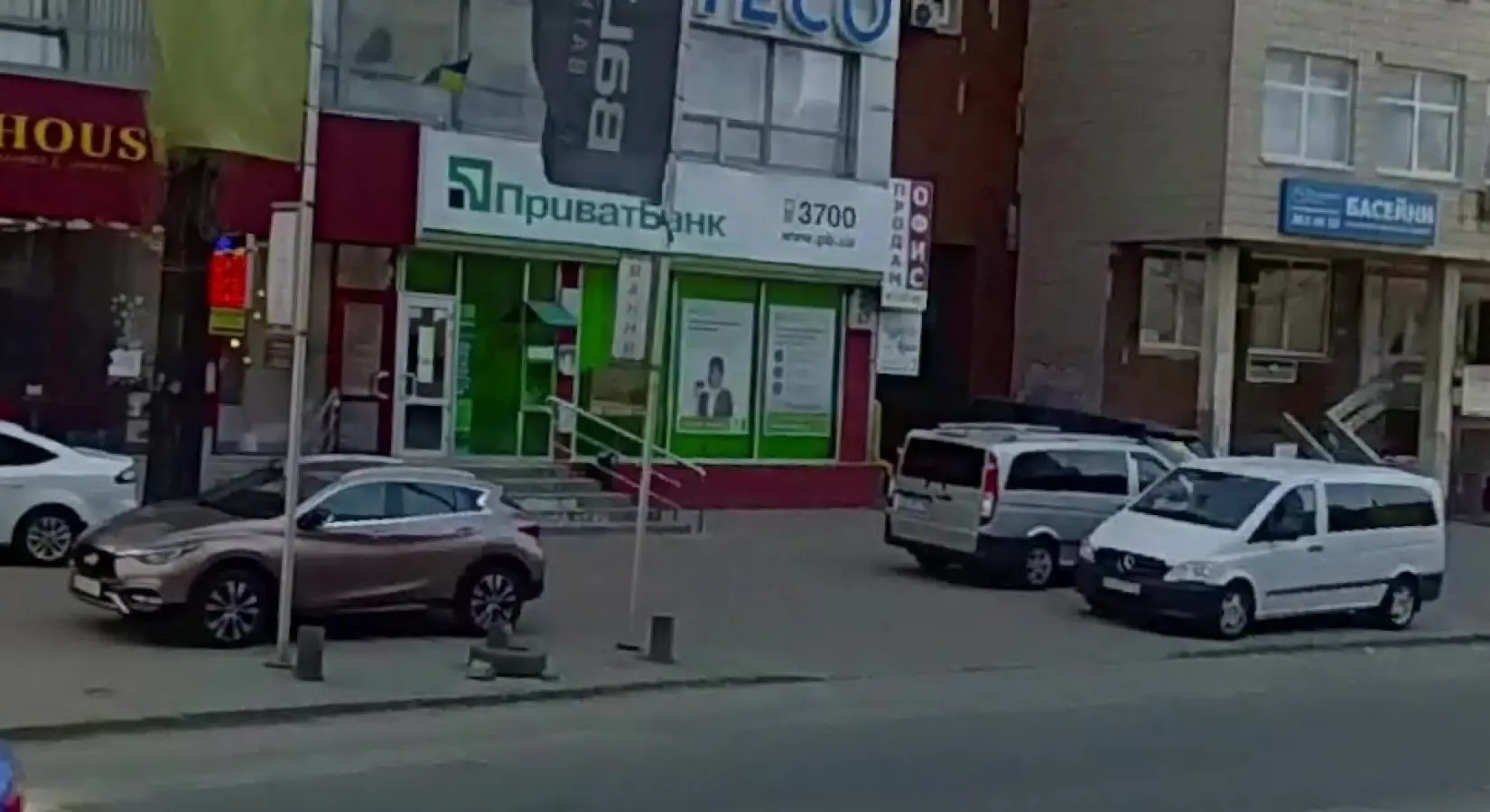 Фото Арендовать торговую площадь, Глубочицкая ул. 29-31 Киев в долгосрочную аренду, цена: 1000 UAH, код 4038