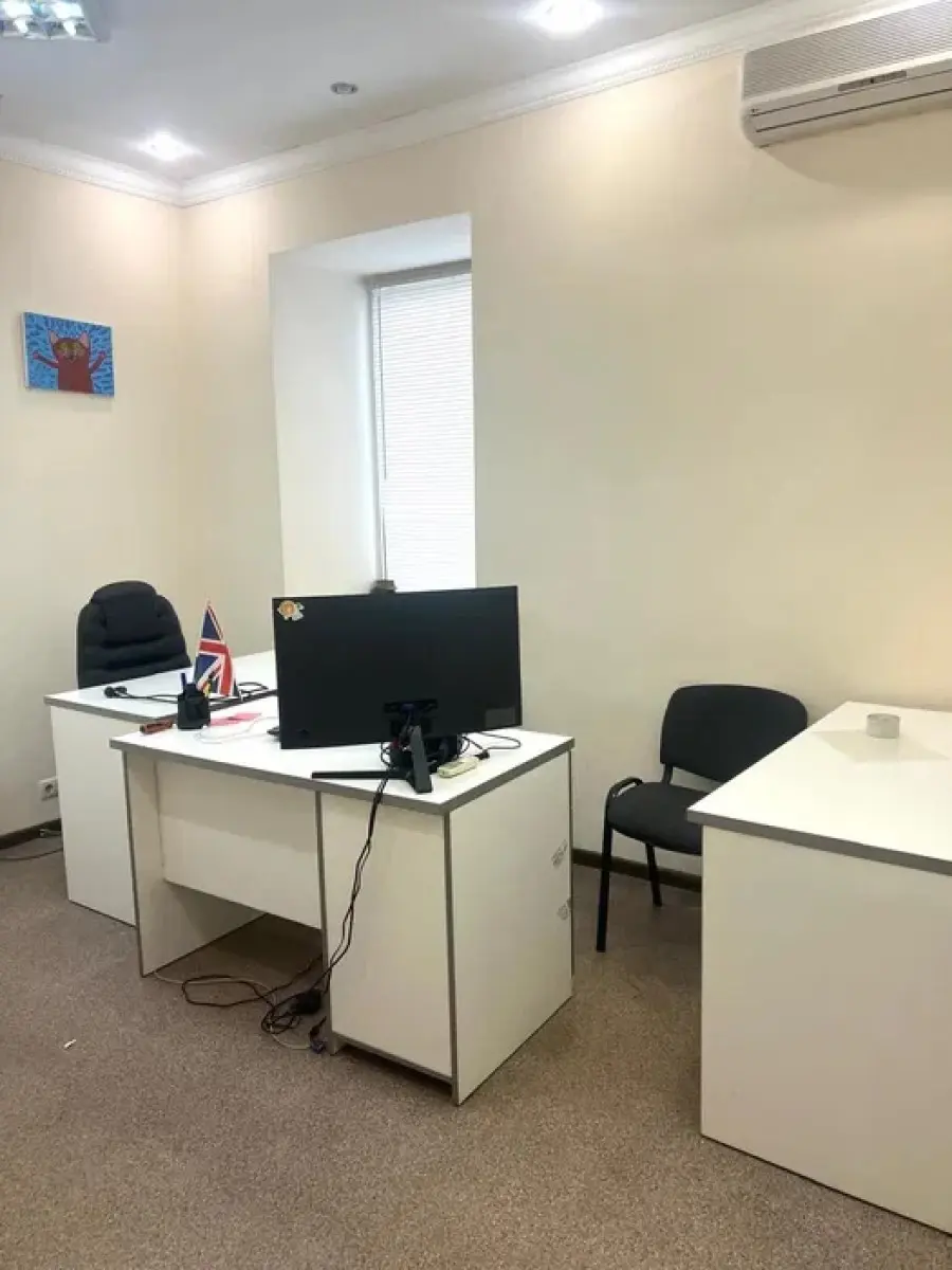 Фото Rent an office, Olesia Honchara Street 37а Kyiv for long-term rent, price: 1000 $, code 4051