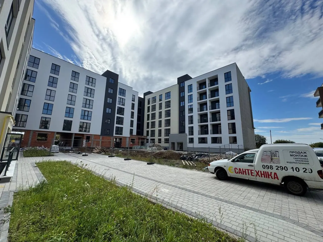 Фото Продаю 1-комнатную квартиру, 42.05 кв. м, Героев Крут ул. (Дружбы) 5 Львов, цена: 63000 $, код 4052