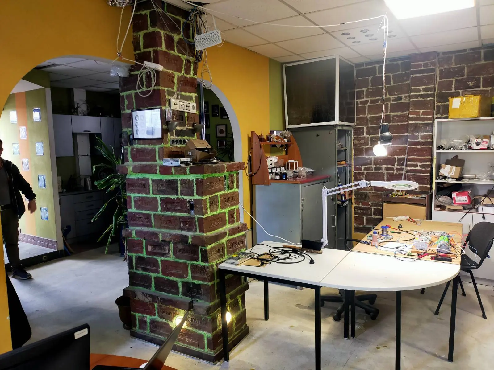 Фото Продаю коммерческую недвижимость, 101.3 кв. м, Николая Лобачевского ул. (Николая Лобачевского) 4 Львов, цена: 150000 $, код 4054