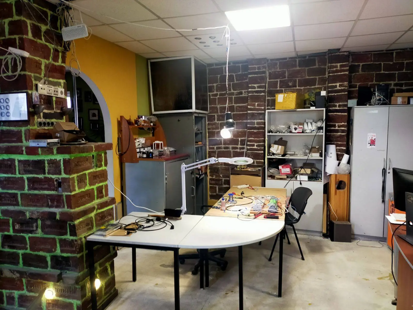 Фото Продаю коммерческую недвижимость, 101.3 кв. м, Николая Лобачевского ул. (Николая Лобачевского) 4 Львов, цена: 150000 $, код 4054