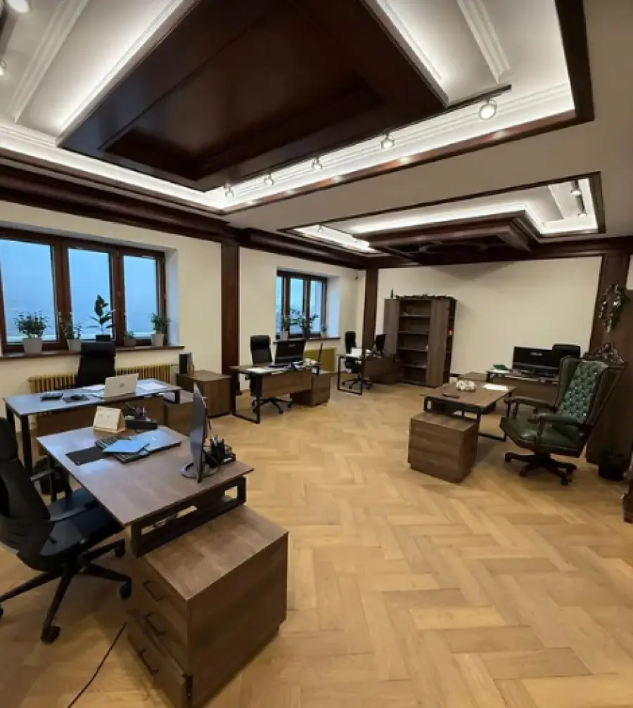 Фото Орендувати офіс, Ломаківська вул. (Мічуріна)  Київ в довгострокову оренду, ціна: 29 $, код 4065