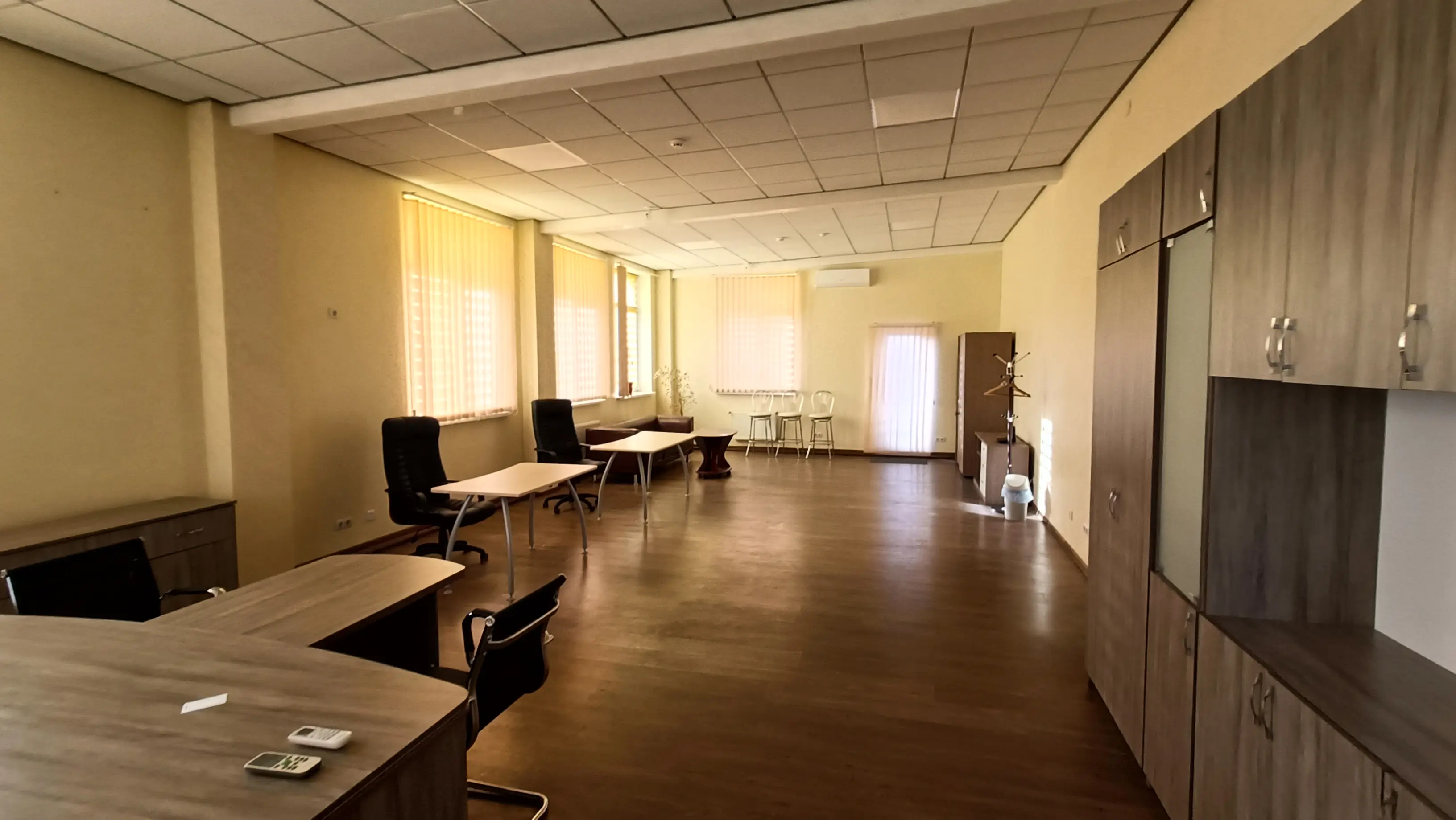 Фото Арендовать офис, Академика Туполева ул. 1 Киев в долгосрочную аренду, цена: 60000 UAH, код 4066