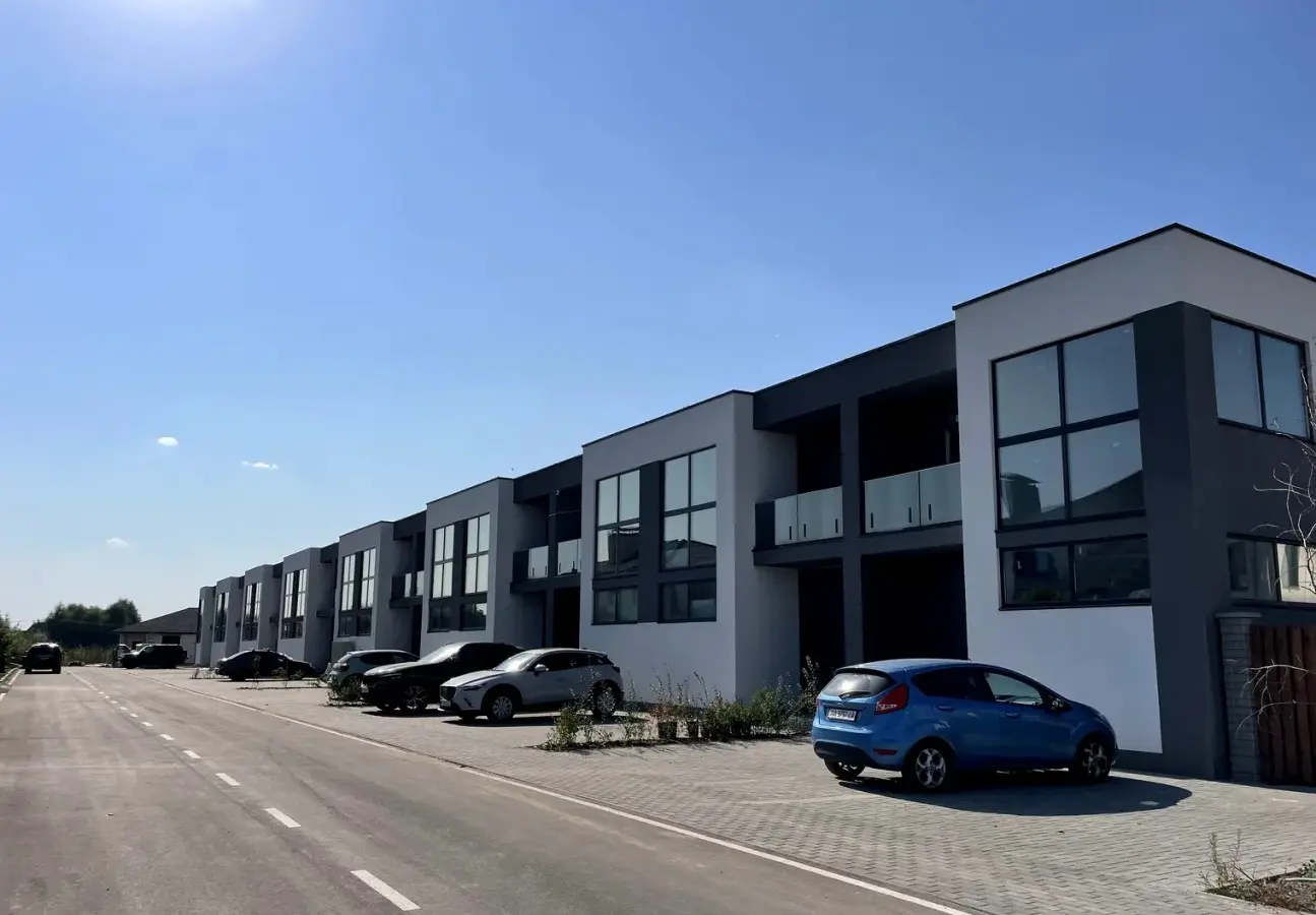 Фото Продаю дом, 98 кв. м, Центральная ул.  Киев, цена: 195000 $, код 4073