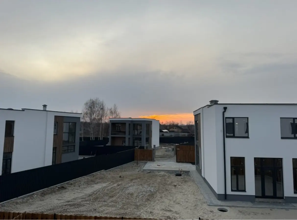 Фото Продаю дом, 98 кв. м, Центральная ул.  Киев, цена: 195000 $, код 4073