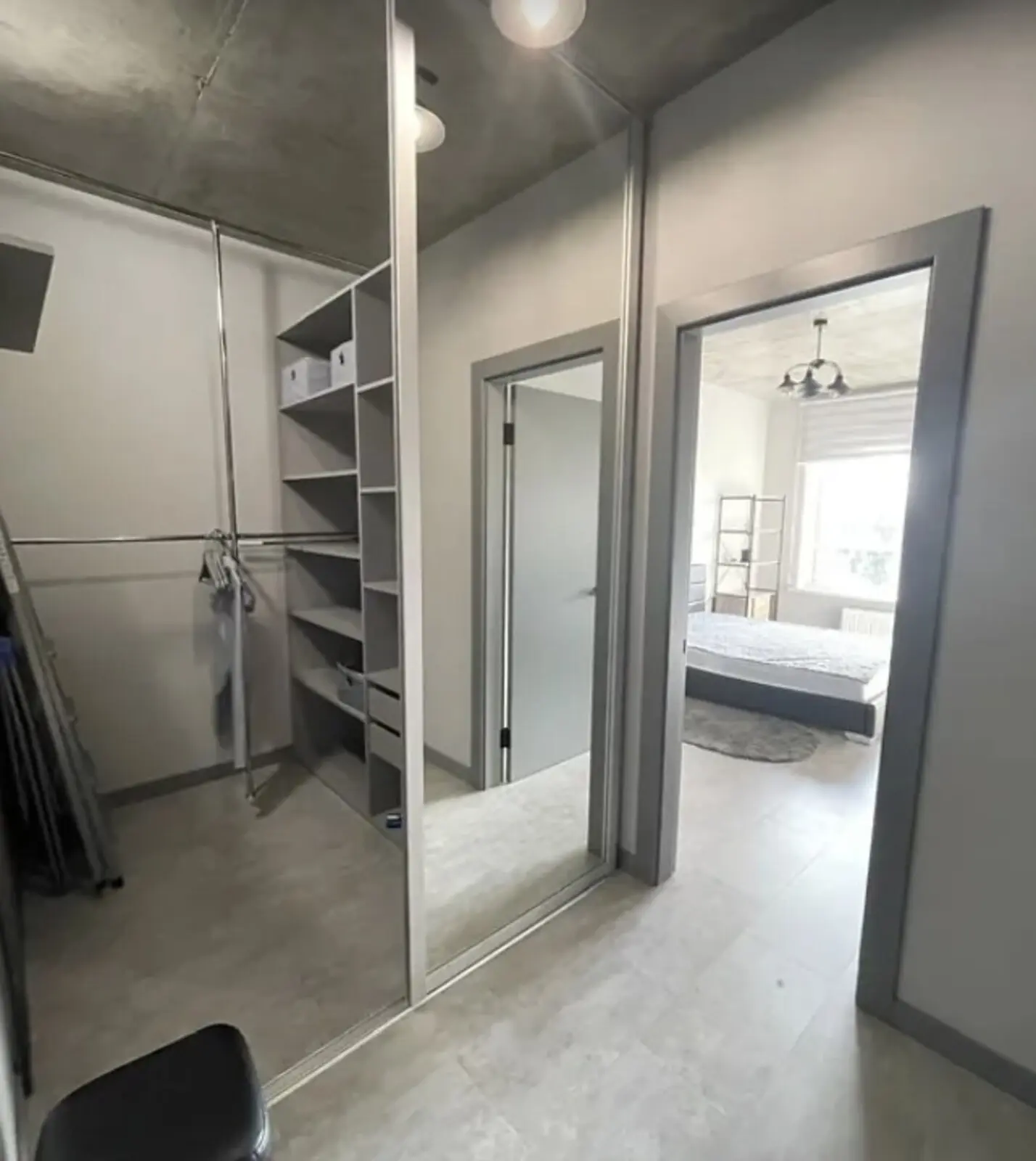 Фото Продаю 1 кімнатну квартиру, 44 кв. м, Солом’янська пл.  Київ, ціна: 120000 $, код 4075