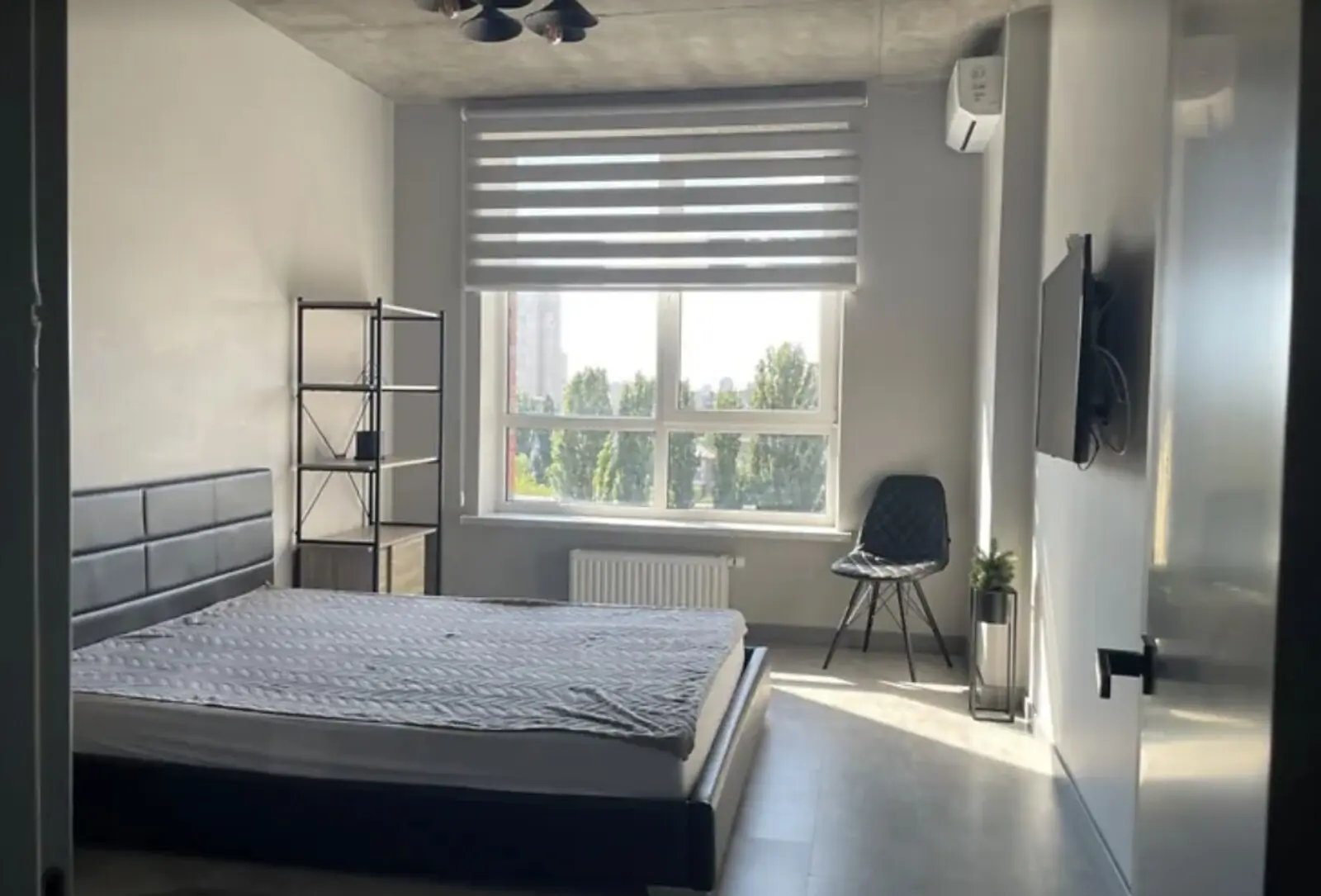 Фото Продаю 1 кімнатну квартиру, 44 кв. м, Солом’янська пл.  Київ, ціна: 120000 $, код 4075