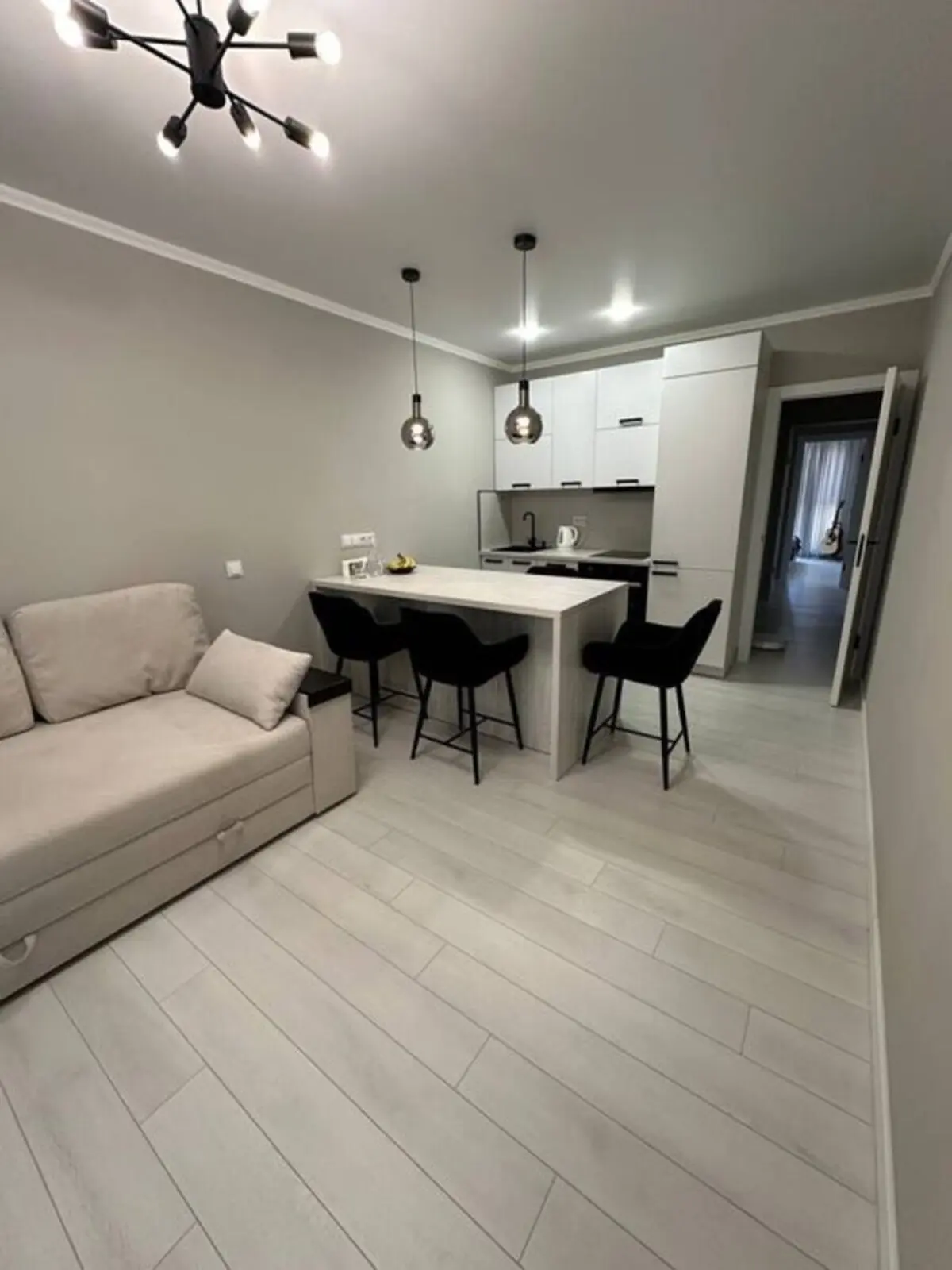 Фото Продаю 2-комнатную квартиру, 50 кв. м, Берковецкая ул. 6 Киев, цена: 85000 $, код 4076