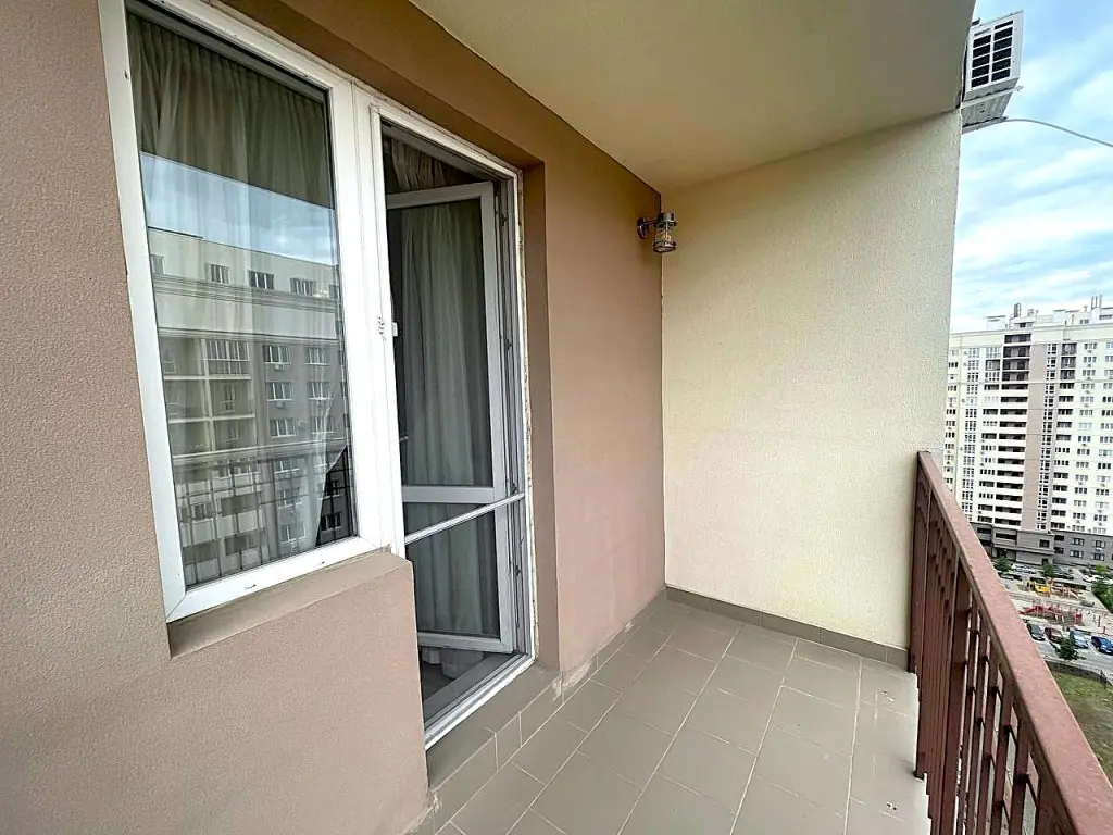 Фото Selling a 2-room apartment, 55 sq.m., Mykhaila Hrushevskoho Street 30б Odesa, price: 72000 $, code 4078