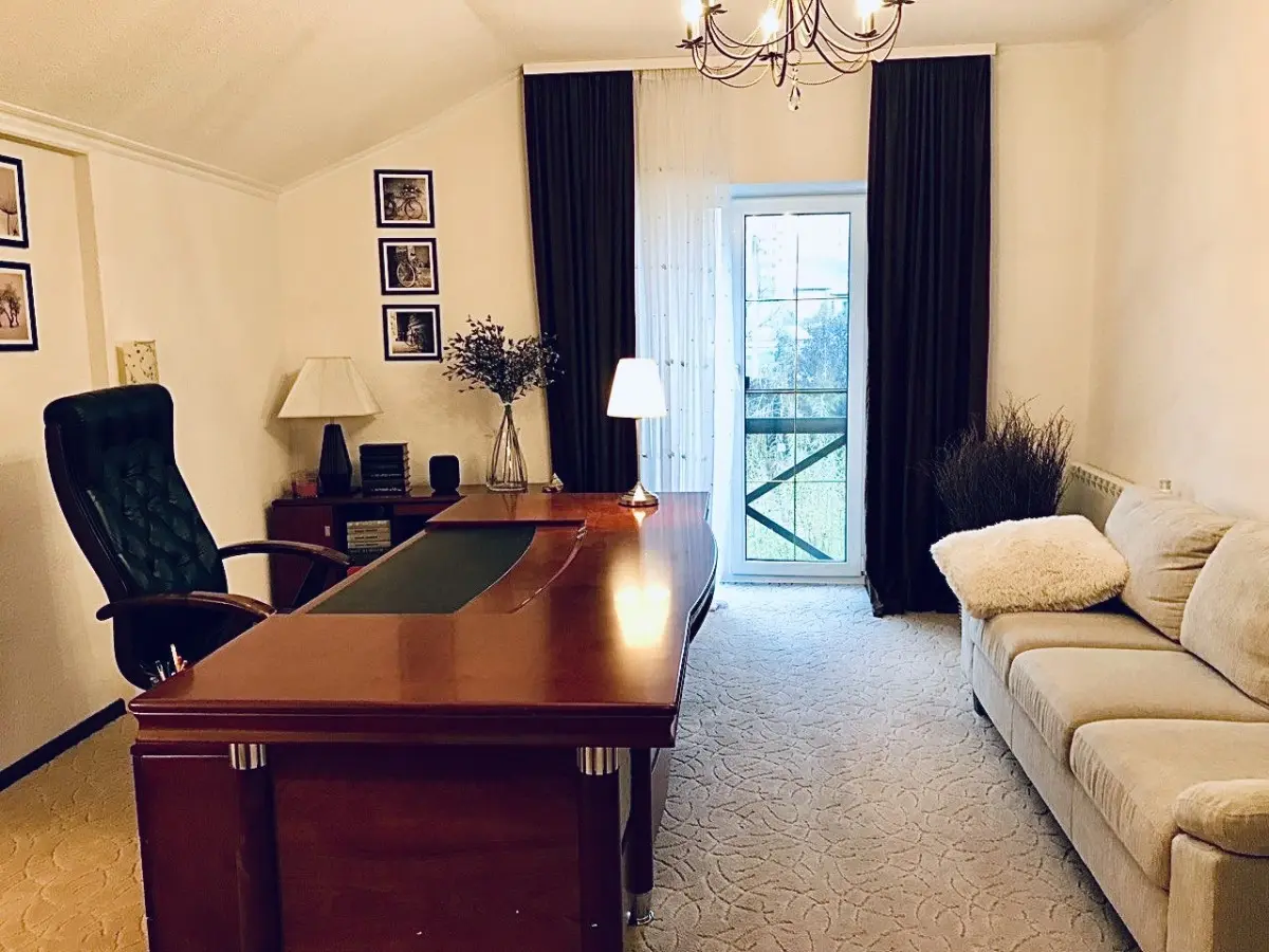 Фото Selling a house, 290 sq.m., Yevhena Kharchenka street  Kyiv, price: 355000 $, code 4081