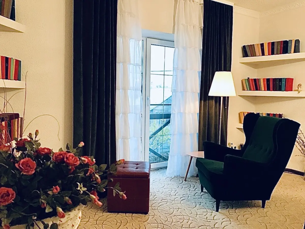 Фото Selling a house, 290 sq.m., Yevhena Kharchenka street  Kyiv, price: 355000 $, code 4081