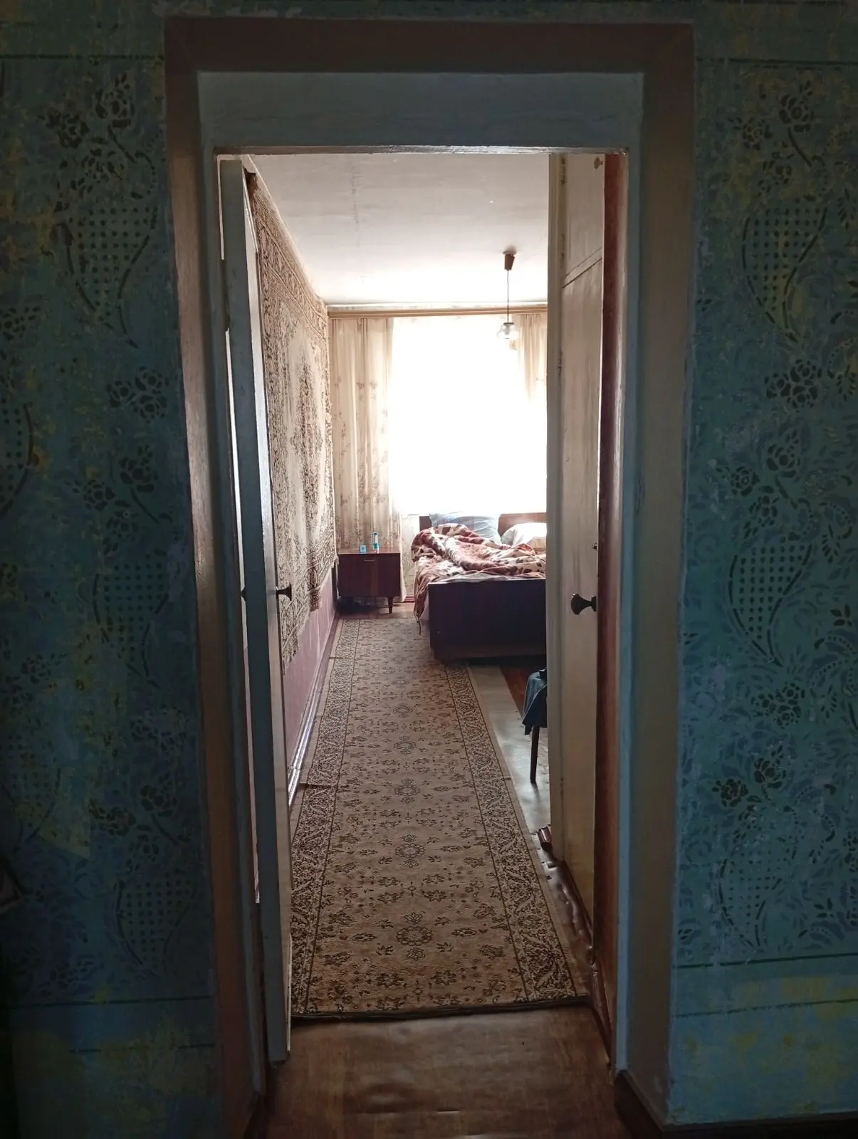 Фото Продаю 2 кімнатну квартиру, 42 кв. м, Героїв Небесної Сотні вул. (Табукашвілі) 14 Коростень, ціна: 25000 $, код 4083