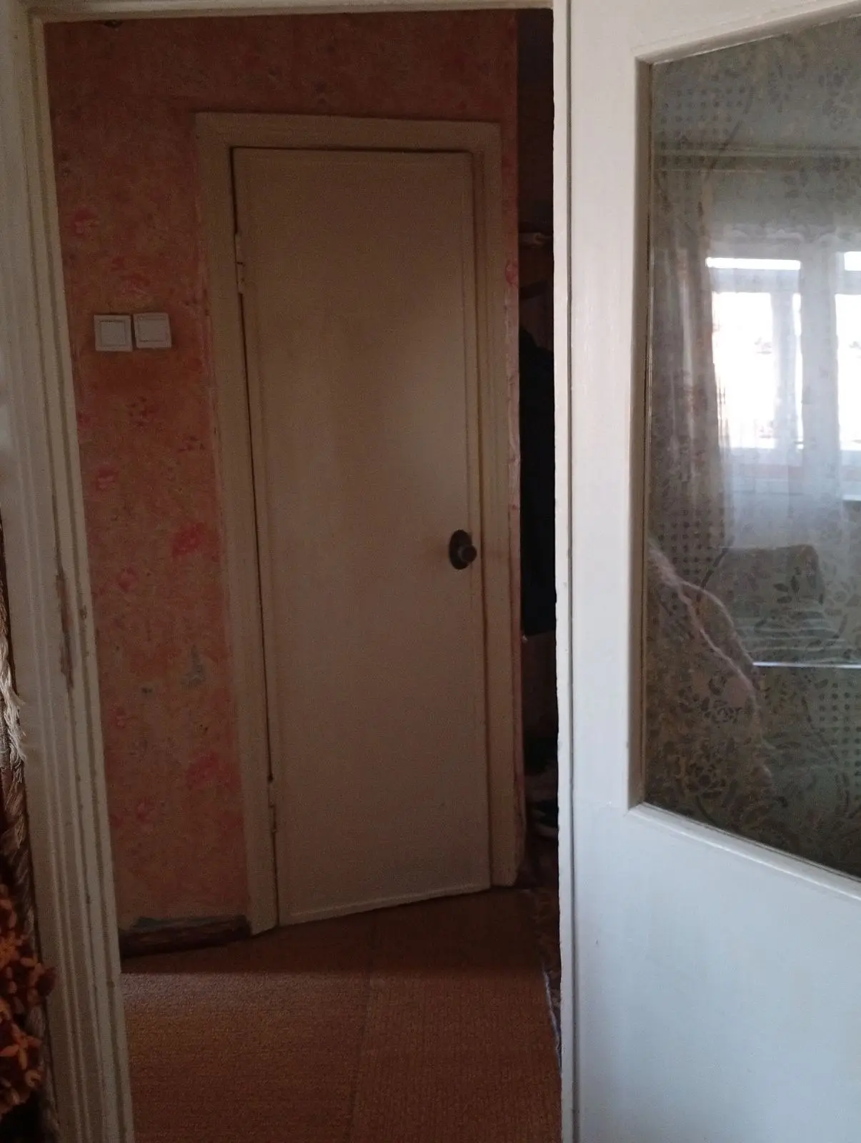 Фото Продаю 2 кімнатну квартиру, 42 кв. м, Героїв Небесної Сотні вул. (Табукашвілі) 14 Коростень, ціна: 25000 $, код 4083