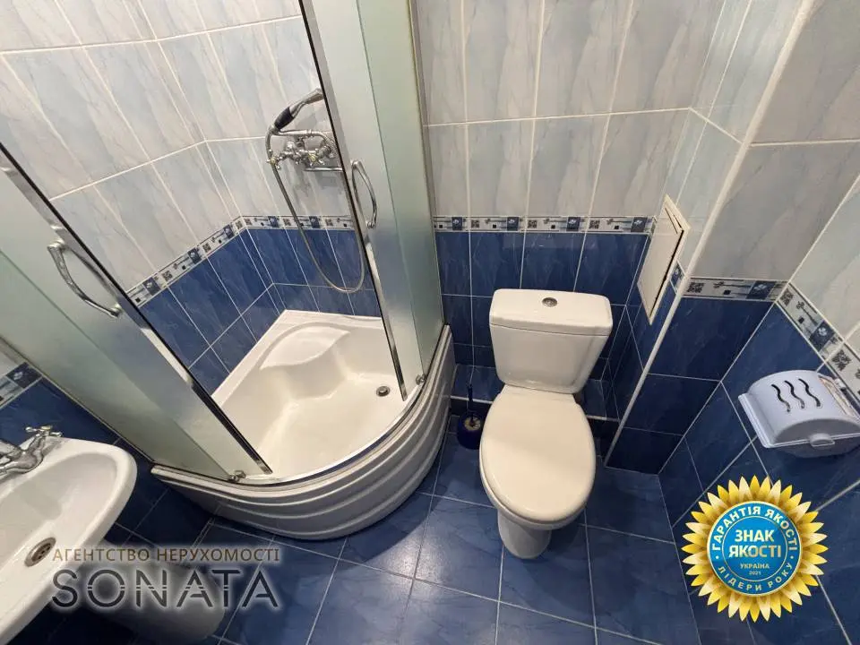 Фото Selling a 1-room apartment, 30.4 sq.m., Petra Doroshenka Street 26 Cherkasy, price: 23999 $, code 4084