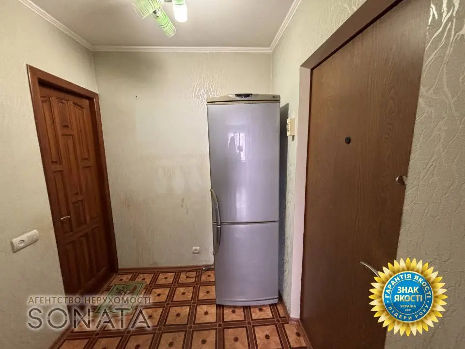 Фото Selling a 1-room apartment, 30.4 sq.m., Petra Doroshenka Street 26 Cherkasy, price: 23999 $, code 4084