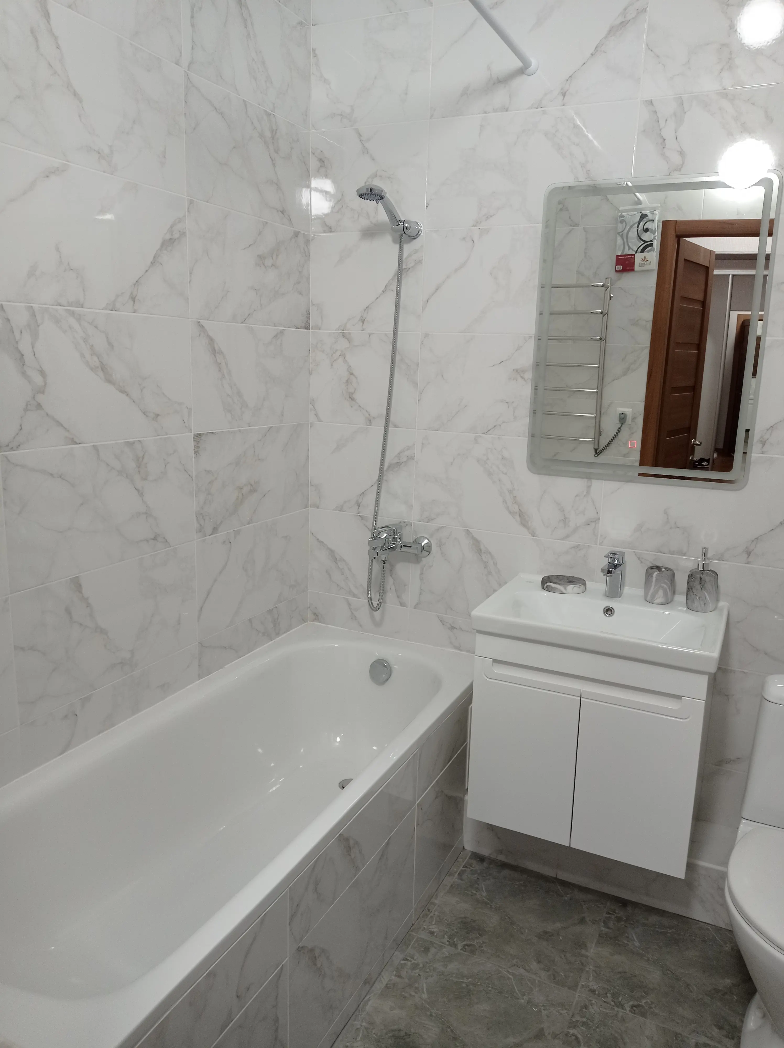 Фото Снять 1-комнатную квартиру, Ревуцкого ул. 54 Киев в долгосрочную аренду, цена: 15000 UAH, код 4085