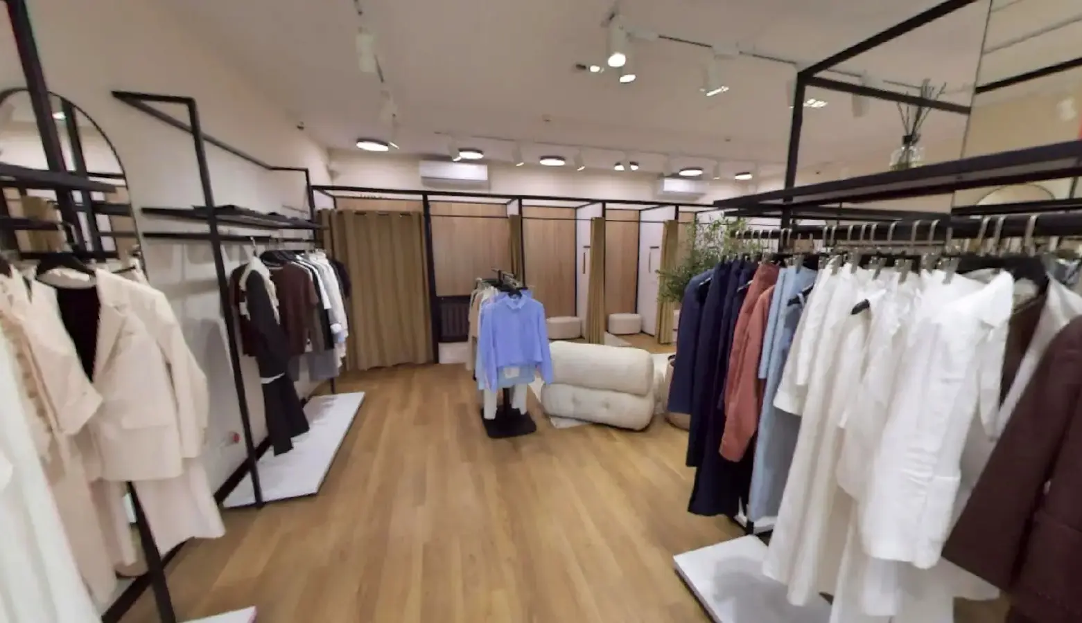 Фото Rent a retail space, Shota Rustaveli Street 15 Kyiv for long-term rent, price: 120000 UAH, code 4087