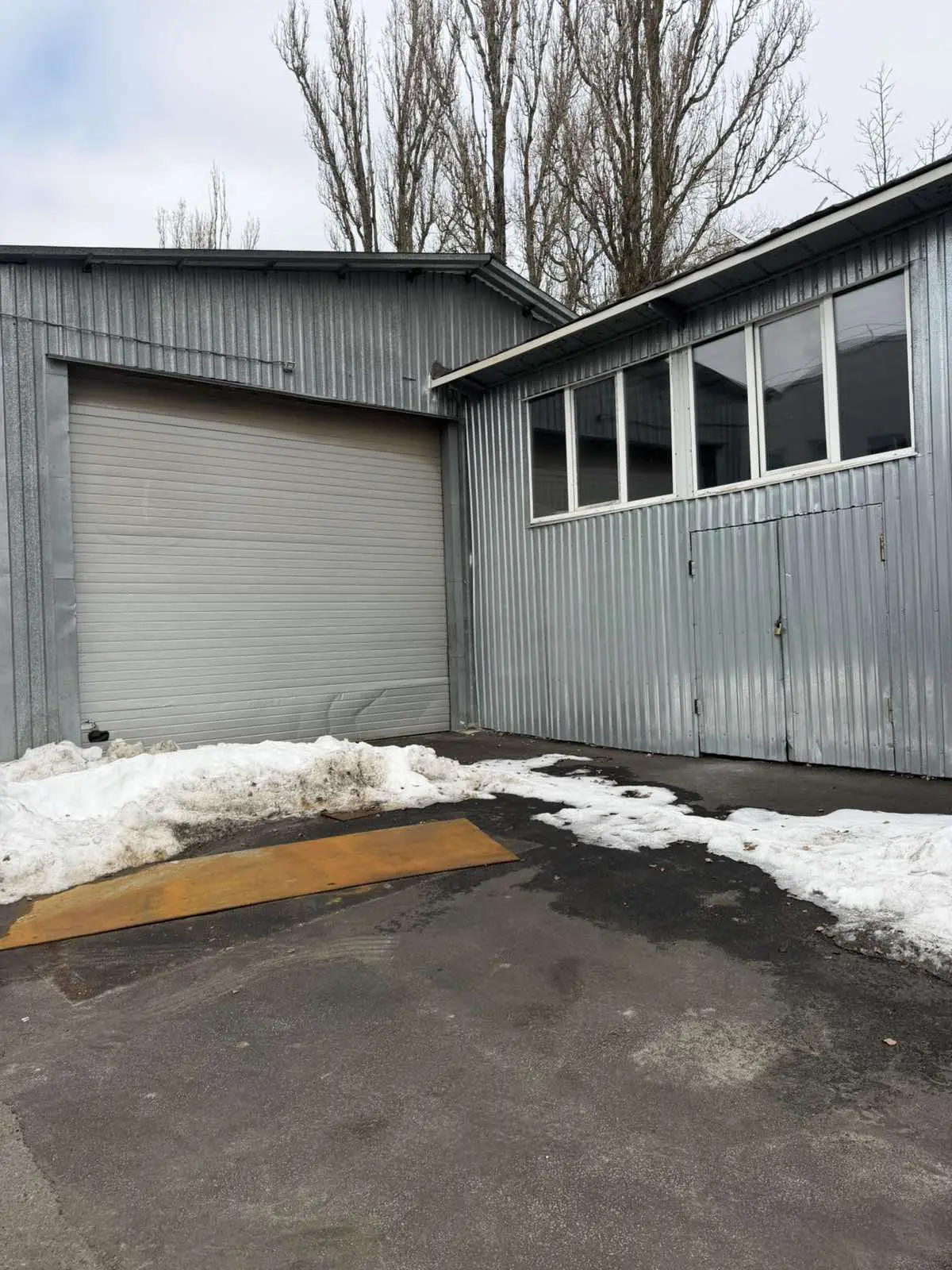 Фото Арендовать склад, Академика Туполева ул.  Киев в долгосрочную аренду, цена: 250 UAH, код 4039