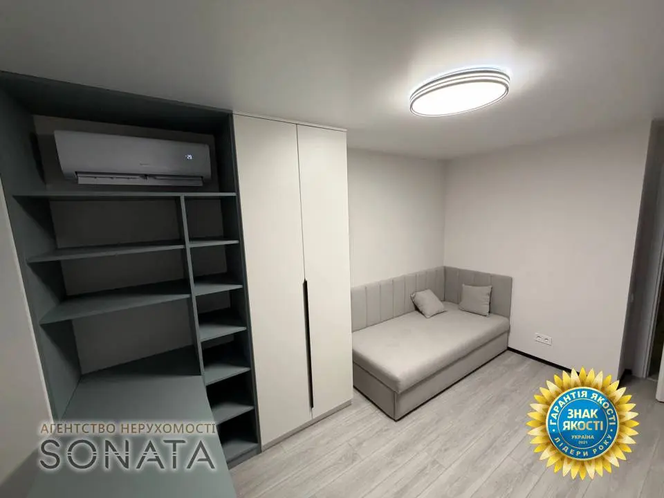 Фото Selling a 2-room apartment, 60 sq.m., Baidy Vyshnyvetskoho Street 101 Cherkasy, price: 112000 $, code 4088