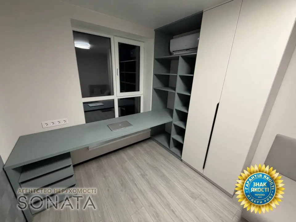 Фото Selling a 2-room apartment, 60 sq.m., Baidy Vyshnyvetskoho Street 101 Cherkasy, price: 112000 $, code 4088