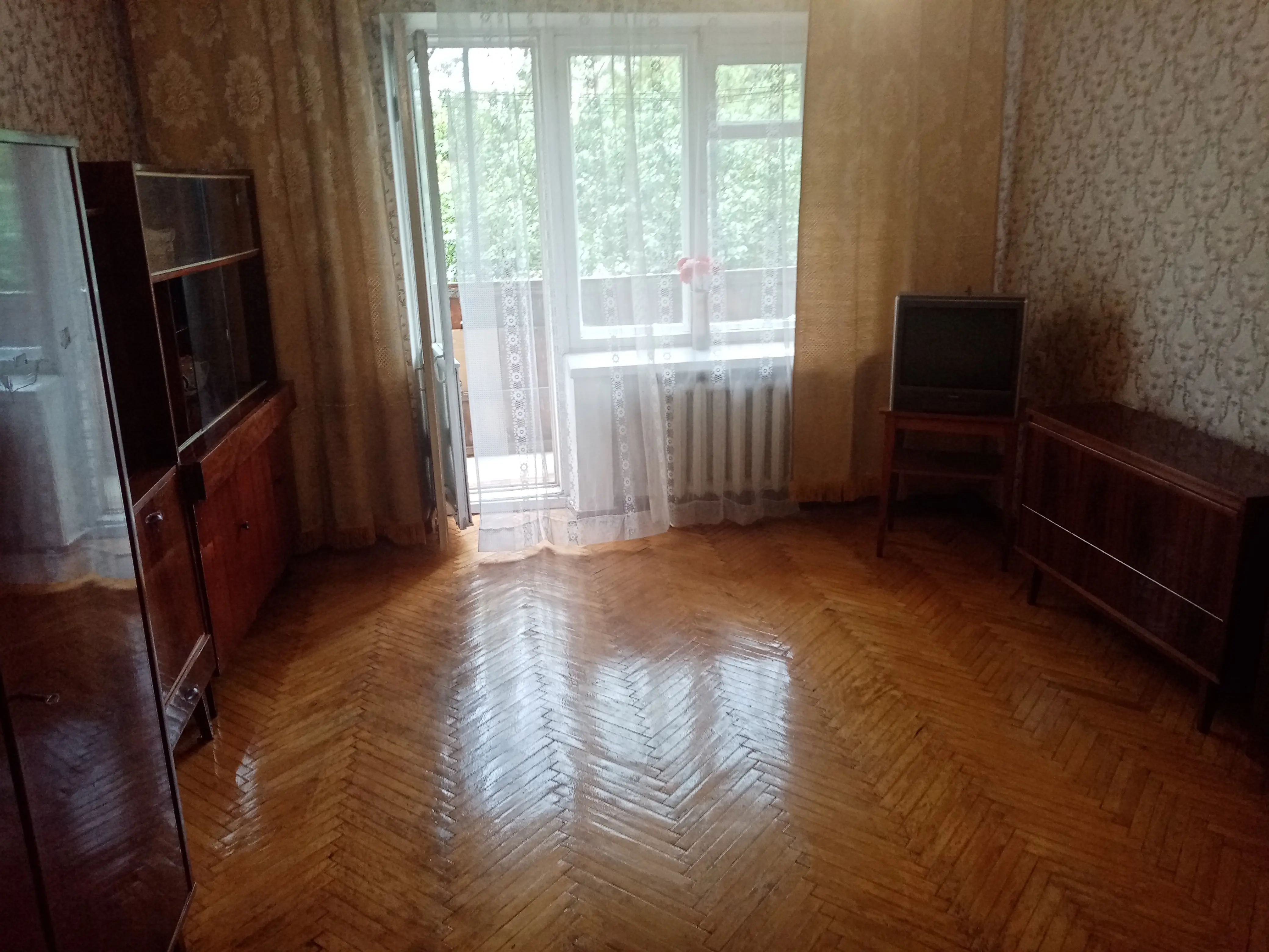 Фото Зняти 1 кімнатну квартиру, Вінницька вул.  Київ в довгострокову оренду, ціна: 7000 UAH, код 4092