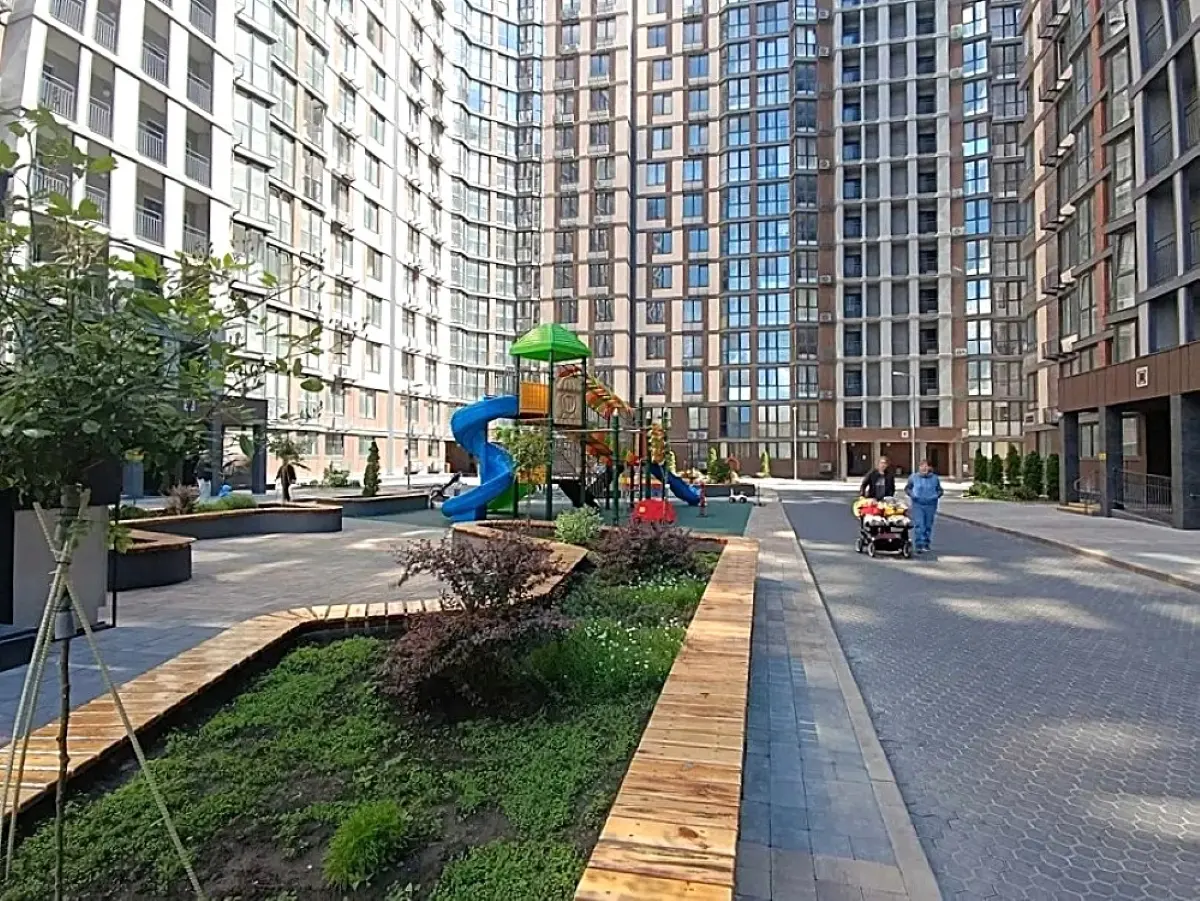 Фото Selling a 1-room apartment, 45.5 sq.m., Prokhorovska Street 40 Odesa, price: 37000 $, code 4096