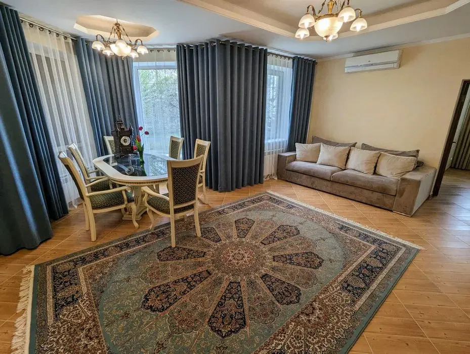 Фото Продаю будинок, 176 кв. м, Веговська вул.  Пухівка, ціна: 225000 $, код 4097