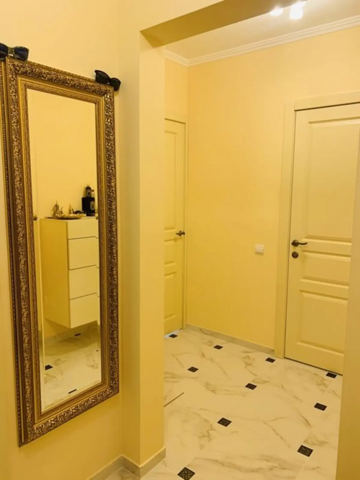 Фото Продаю 1-комнатную квартиру, 43 кв. м, Софии Русовой ул.  Киев, цена: 80000 $, код 4099