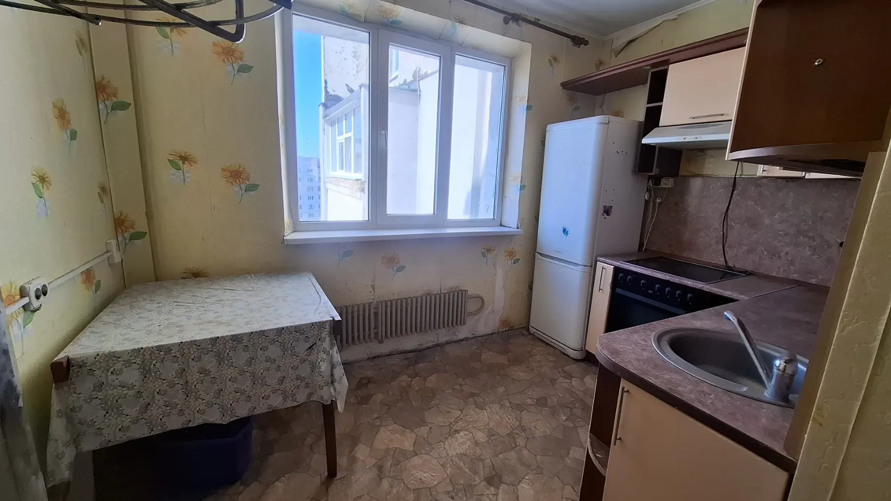 Фото Продаю 3-комнатную квартиру, 71 кв. м, Большая Кольцевая ул. 128 Харьков, цена: 27000 $, код 4104