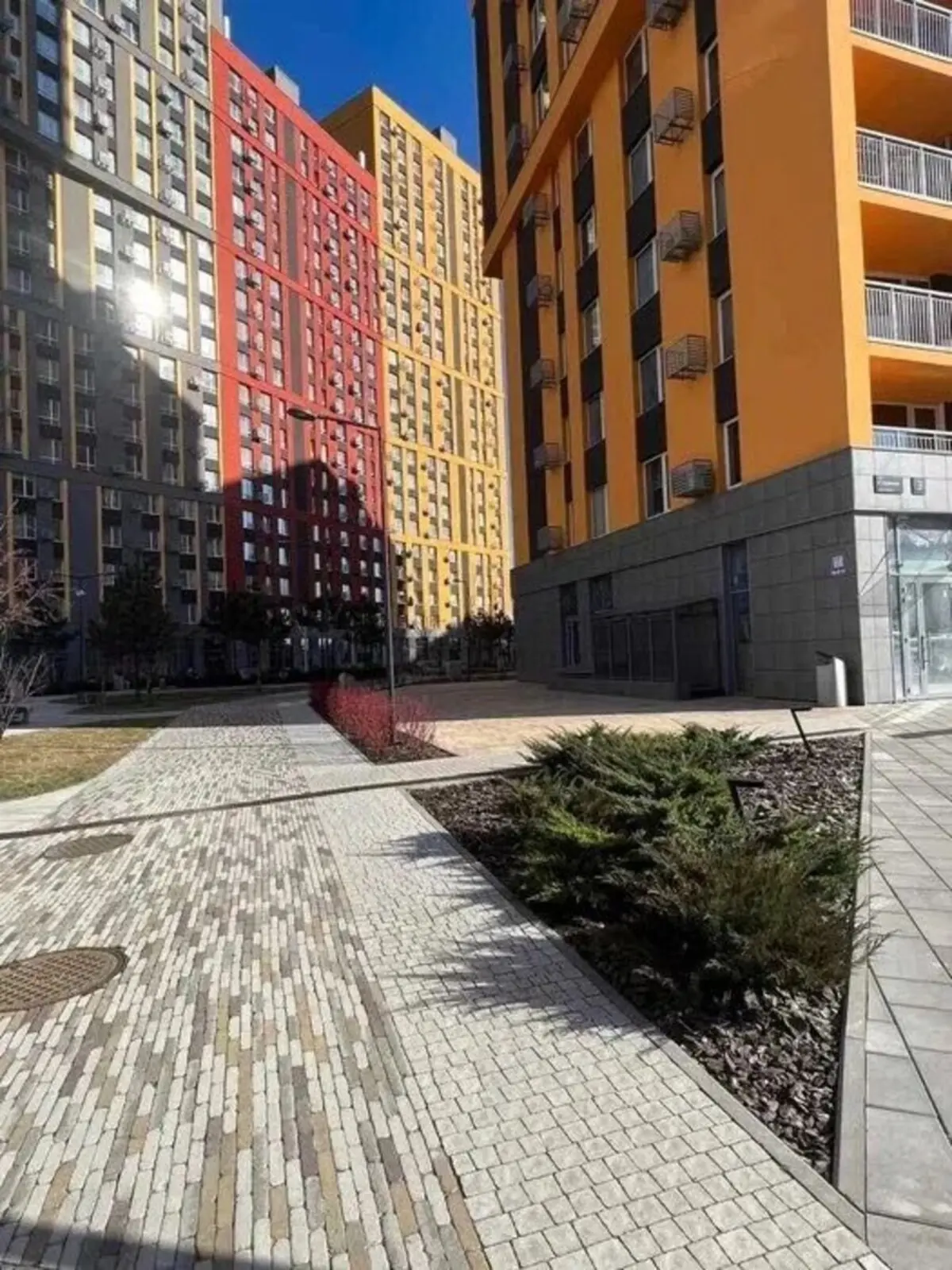 Фото Продаю 1 кімнатну квартиру, 45 кв. м, Наддніпрянське шосе  Київ, ціна: 66000 $, код 4108