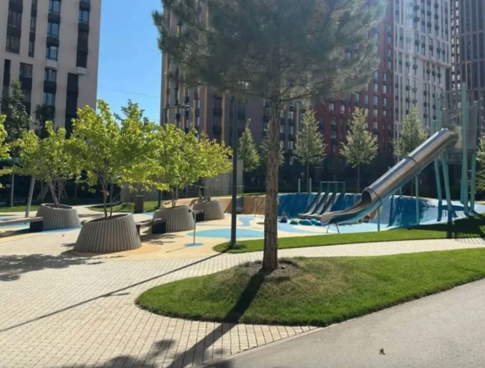 Фото Продаю 1 кімнатну квартиру, 45 кв. м, Наддніпрянське шосе  Київ, ціна: 66000 $, код 4108