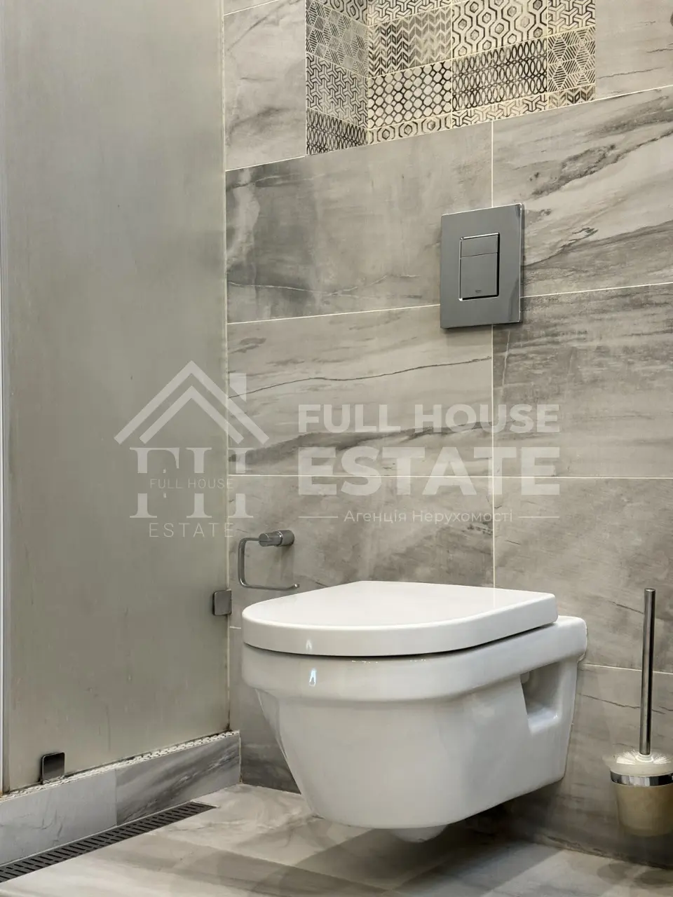 Фото Rent a 3-room apartment, Vasylia Tiutiunnyka Street (Anri Barbiusa Street) 37/1 Kyiv for long-term rent, price: 2150 $, code 4111