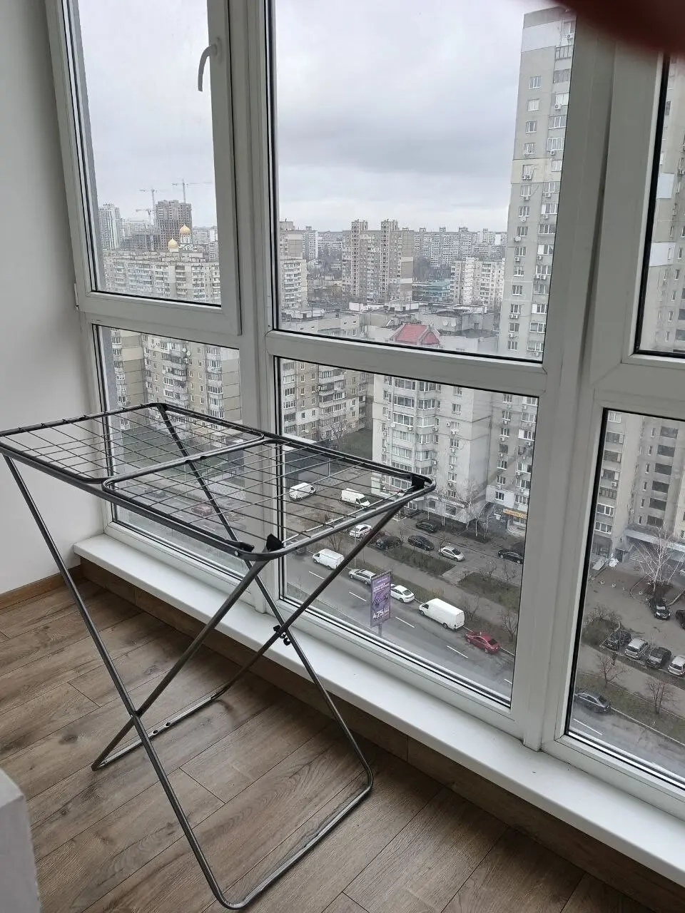 Фото Зняти 1 кімнатну квартиру, Ревуцького вул. 40 Київ в довгострокову оренду, ціна: 17000 грн, код 4114