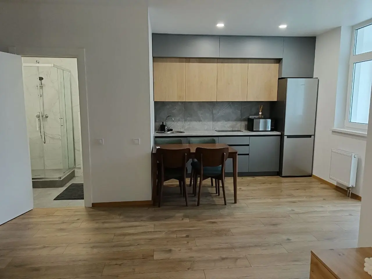 Фото Зняти 1 кімнатну квартиру, Ревуцького вул. 40 Київ в довгострокову оренду, ціна: 17000 грн, код 4114