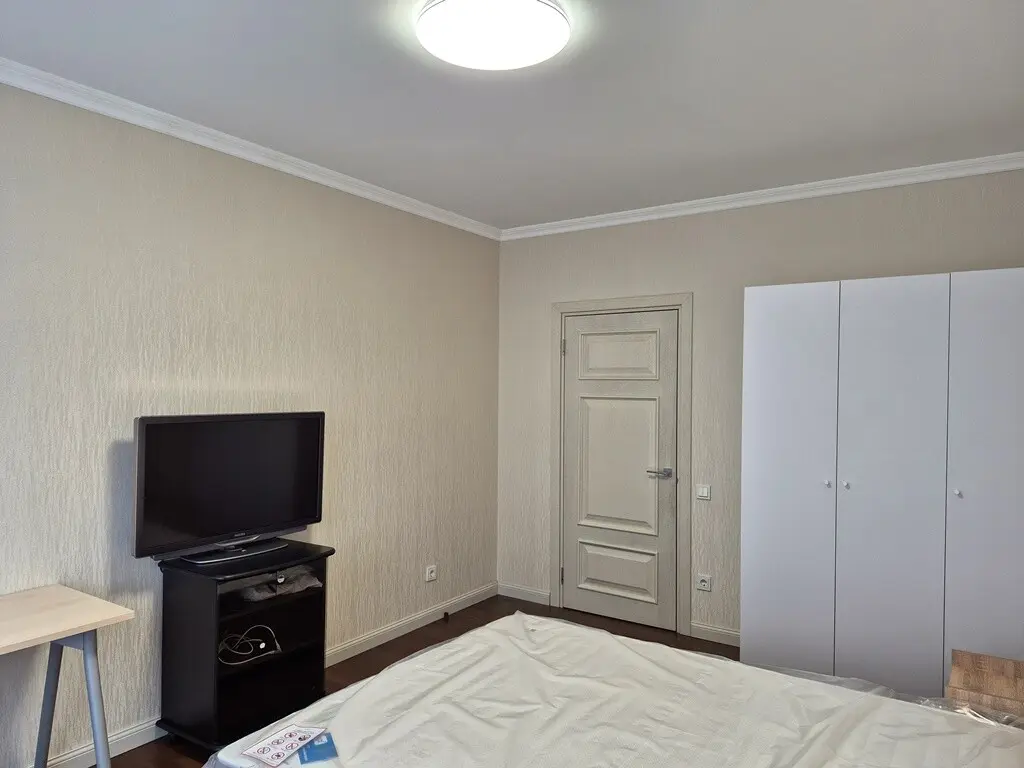 Фото Rent a 2-room apartment, Dragomanova Street 4а Kyiv for long-term rent, price: 18000 грн, code 4115