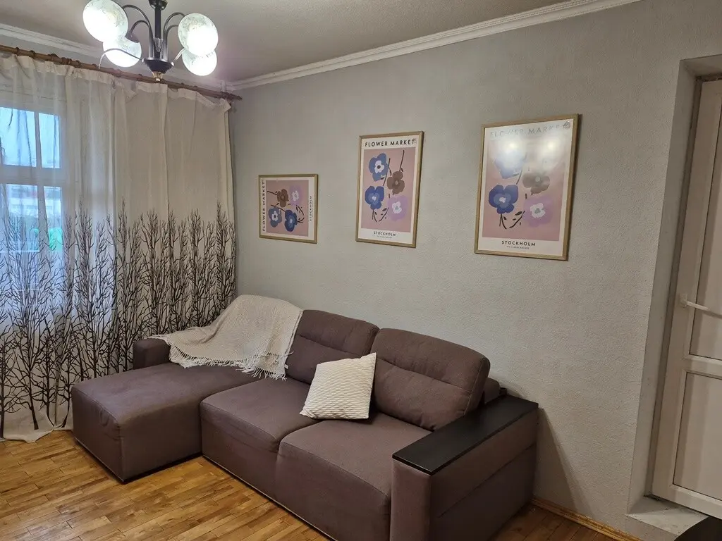 Фото Rent a 3-room apartment, Dragomanova Street 25 Kyiv for long-term rent, price: 18000 грн, code 4116