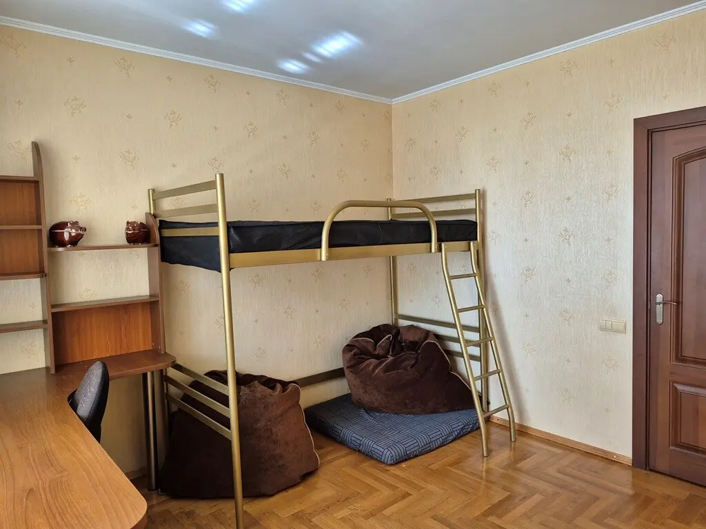 Фото Зняти 2 кімнатну квартиру, Вишняківська вул. 3 Київ в довгострокову оренду, ціна: 15000 грн, код 4120