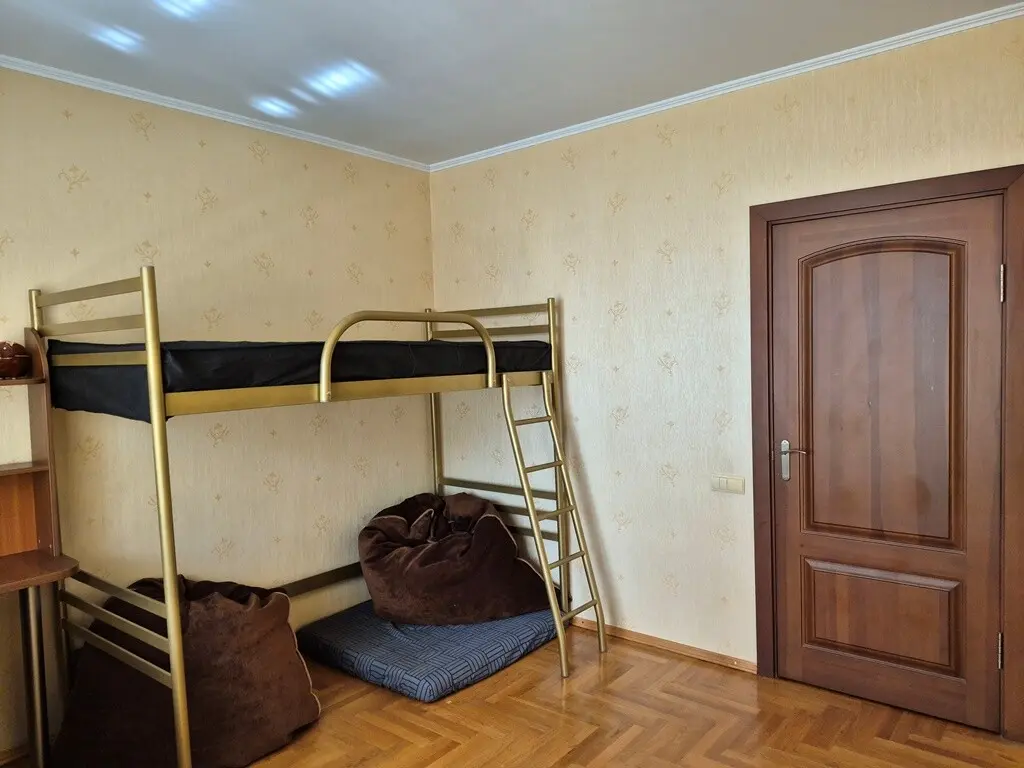 Фото Зняти 2 кімнатну квартиру, Вишняківська вул. 3 Київ в довгострокову оренду, ціна: 15000 грн, код 4120