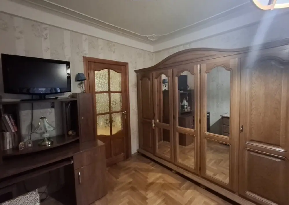 Фото Зняти 2 кімнатну квартиру, Павла Тичини просп. 5 Київ в довгострокову оренду, ціна: 15000 грн, код 4123