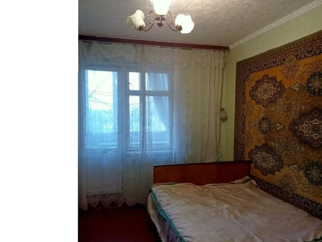 Фото Selling a 1-room apartment, 70 sq.m., Mykoly Zakrevskoho Street (Myloslavska Street) 31 Kyiv, price: 70000 $, code 4124