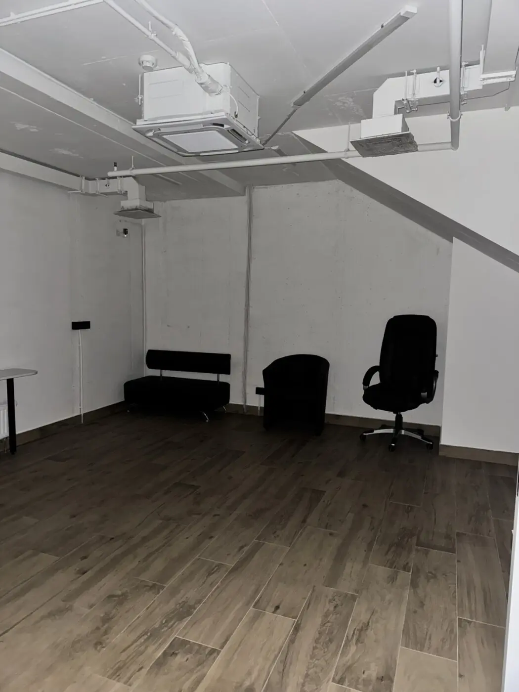 Фото Арендовать офис, Днепровская набережная  Киев в долгосрочную аренду, цена: 86000 грн, код 4125