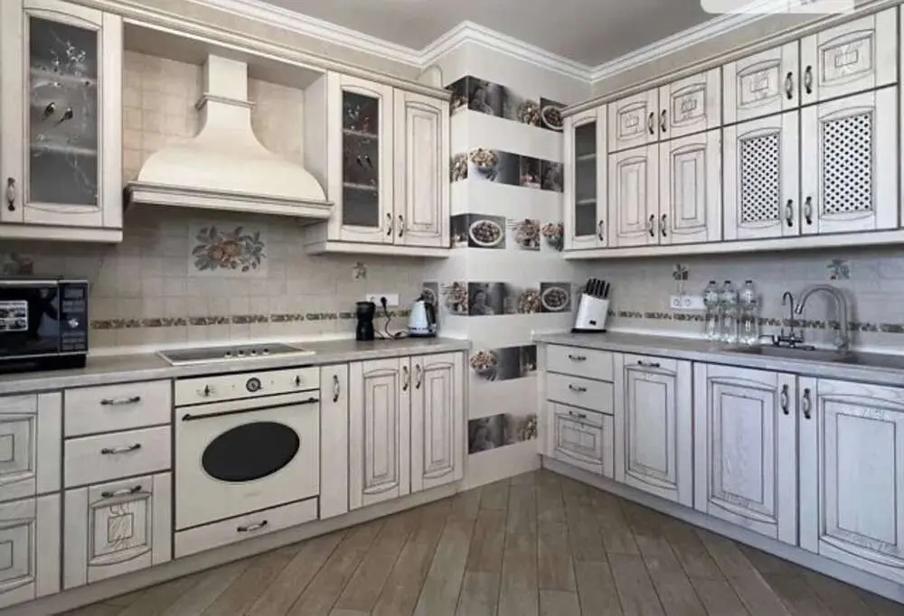 Фото Selling a 3-room apartment, 106 sq.m., Raisy Okipnoi Street 10 Kyiv, price: 175000 $, code 4128