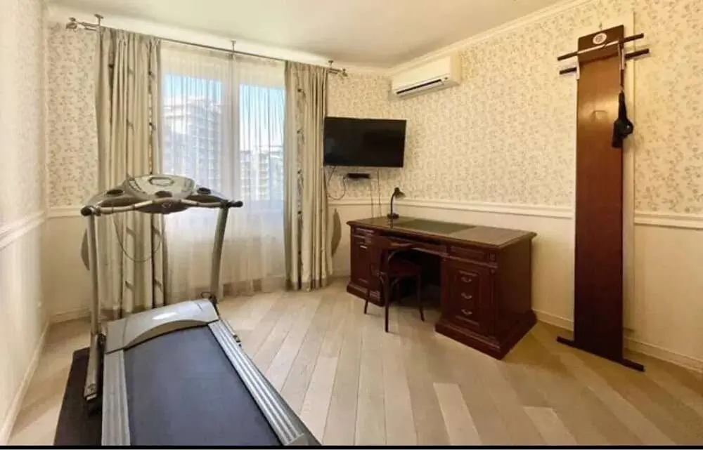 Фото Selling a 3-room apartment, 106 sq.m., Raisy Okipnoi Street 10 Kyiv, price: 175000 $, code 4128