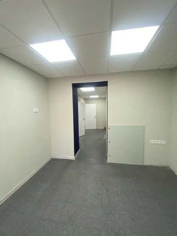 Фото Арендовать офис, Драгоманова ул. 27 Киев в долгосрочную аренду, цена: 49000 грн, код 4134