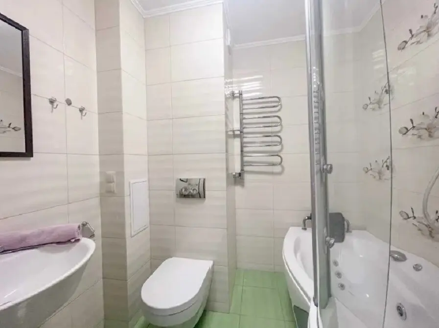 Фото Зняти 1 кімнатну квартиру, Драгоманова вул.  Київ в довгострокову оренду, ціна: 15000 грн, код 4141